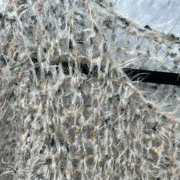 Grey sweater, size sm/med - Picture 3 of 6